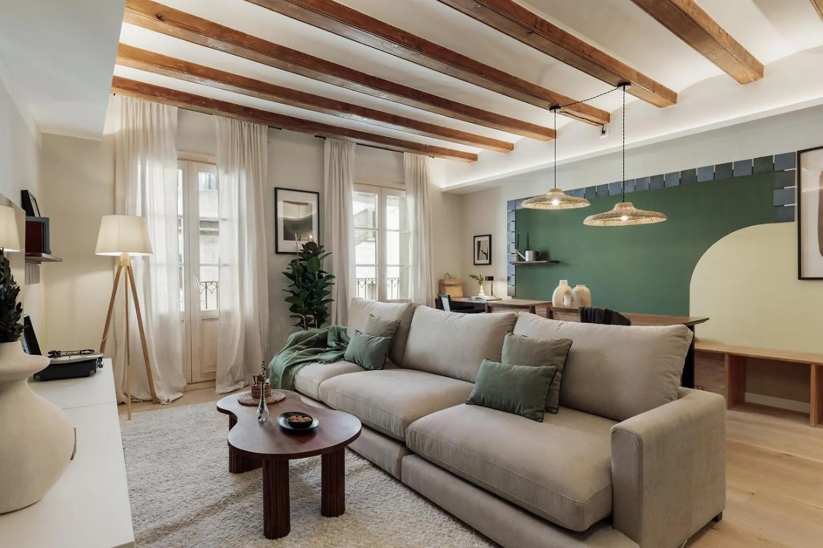 Izmit - 2 Bedrooms And Balcony In Sant Pere Βαρκελώνη